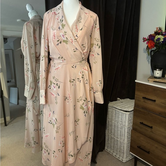 RACHEL Rachel Roy Dresses & Skirts - RACHEL Rachel Roy Pink Floral Wrap Dress